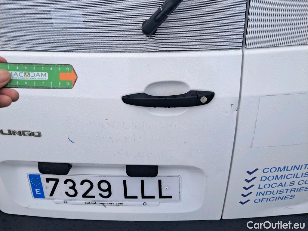  Citroen  Berlingo CITROEN  / 2018 / 4P / furgón derivado de turismo Doble Cab. Talla XL BlueHDi 100 CONTROL #19