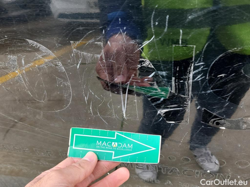  Opel  Vivaro OPEL  / 2019 / 4P / combi 1.5 Diésel 88kW (120CV) L Std Express #16