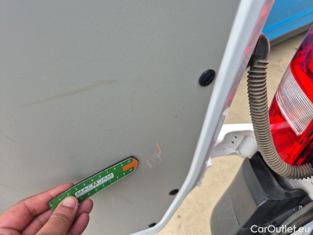  Mercedes  Vito MERCEDES-BENZ  / 2014 / 4P / furgón 110CDI 75kW furgón Pro compacta #30