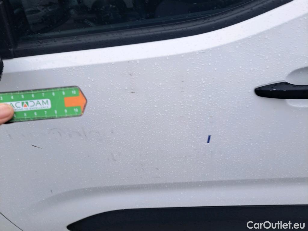  Citroen  Berlingo CITROEN  / 2018 / 4P / furgón derivado de turismo Doble Cab. Talla XL BlueHDi 100 CONTROL #28