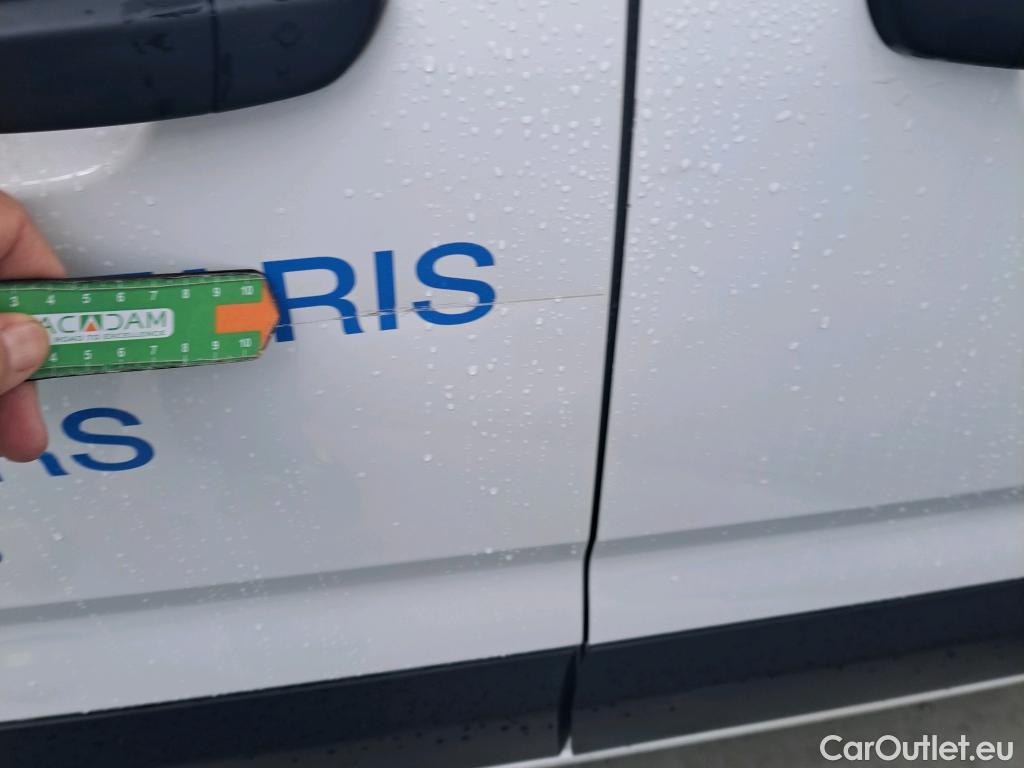  Citroen  Berlingo CITROEN  / 2018 / 4P / furgón derivado de turismo Doble Cab. Talla XL BlueHDi 100 CONTROL #12