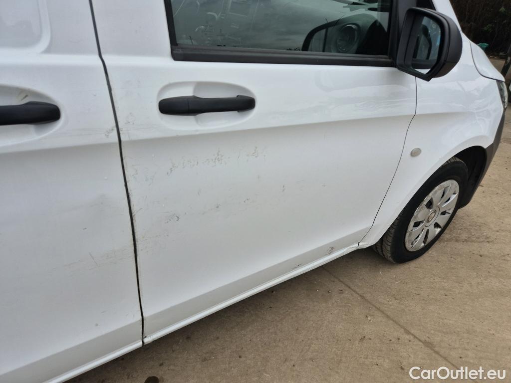  Mercedes  Vito MERCEDES-BENZ  / 2014 / 4P / furgón 110CDI 75kW furgón Pro compacta #22