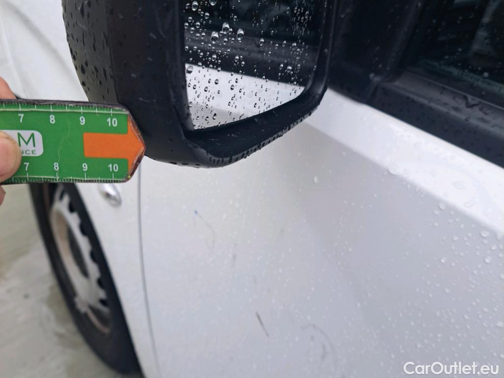  Citroen  Berlingo CITROEN  / 2018 / 4P / furgón derivado de turismo Doble Cab. Talla XL BlueHDi 100 CONTROL #9