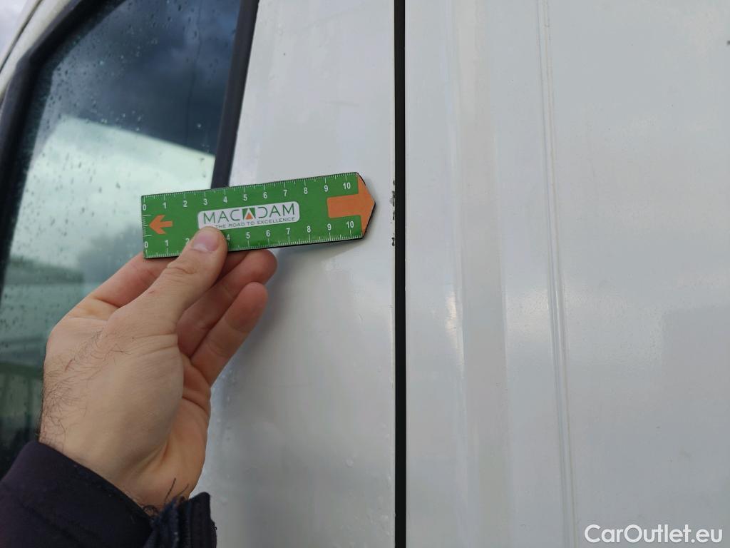  Peugeot  Boxer PEUGEOT  / 2014 / 4P / furgón Pack 335 L3H2 BlueHDi 96KW (130CV) #49