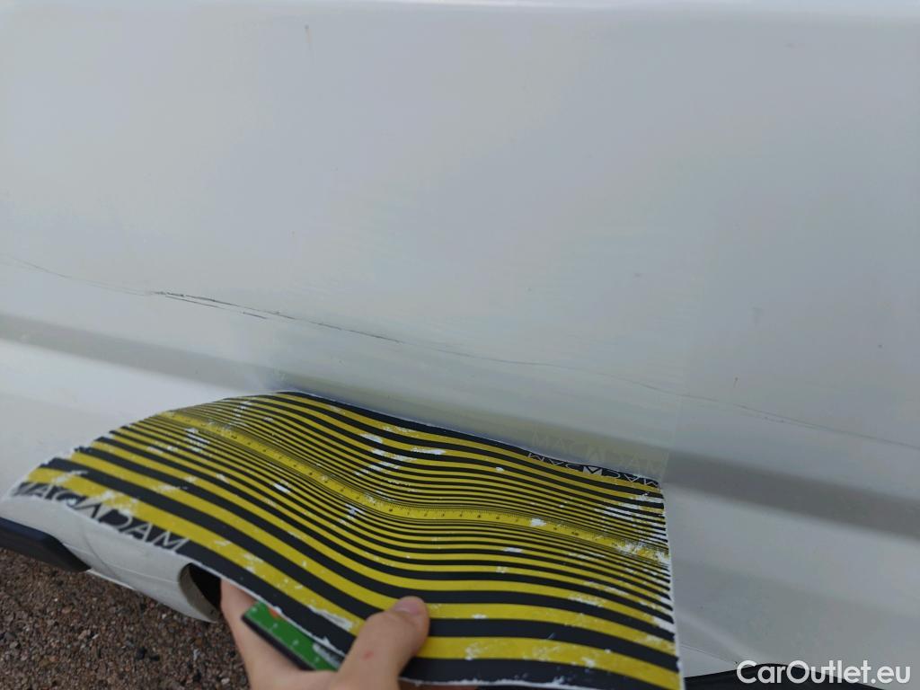  Peugeot  Boxer PEUGEOT  / 2014 / 4P / furgón Pack 335 L3H2 BlueHDi 96KW (130CV) #4