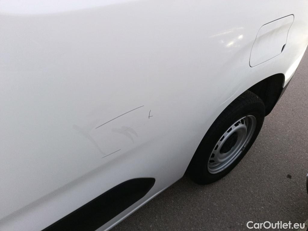  Peugeot  Partner PEUGEOT  / 2018 / 3P / furgón derivado de turismo Pro Standard 600kg BlueHDi 73kW (AC) #1