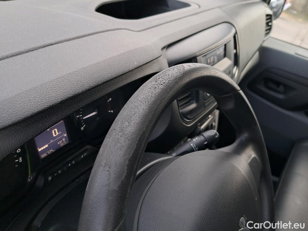  Peugeot  Expert PEUGEOT  / 2016 / 4P / furgón Furgón Pro BlueHDi 85KW (115CV) Standard #21