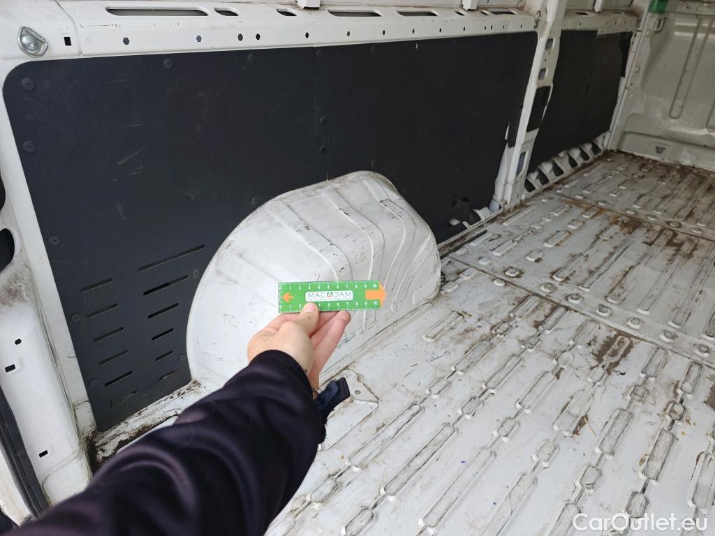  Peugeot  Boxer PEUGEOT  / 2014 / 4P / furgón Pack 335 L3H2 BlueHDi 96KW (130CV) #19