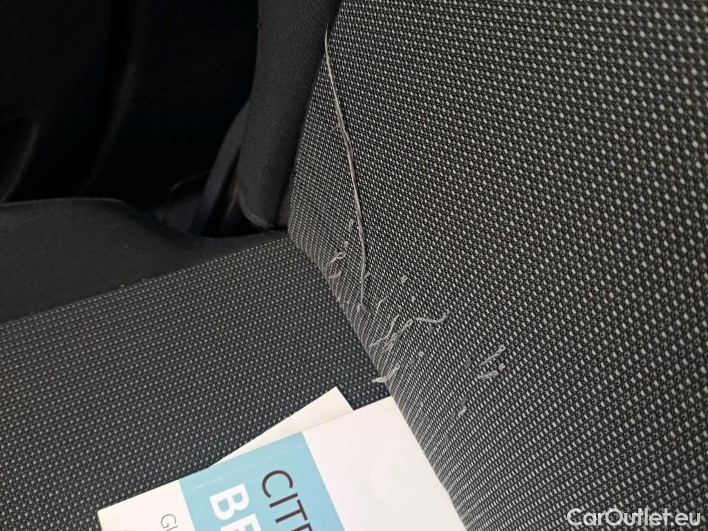  Citroen  Berlingo CITROEN  / 2018 / 4P / furgón derivado de turismo Doble Cab. Talla XL BlueHDi 100 CONTROL #32