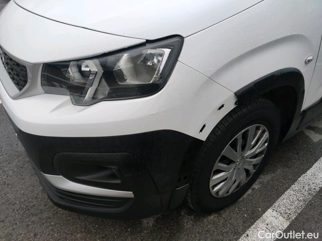  Peugeot  RIFTER PEUGEOT  / 2018 / 4P / combi Active Standard BlueHDi 73kW (IND) (CX2) #3