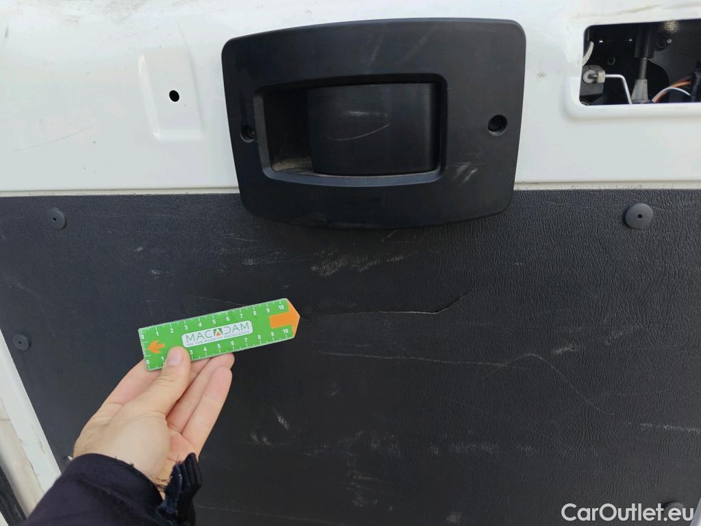  Peugeot  Boxer PEUGEOT  / 2014 / 4P / furgón Pack 335 L3H2 BlueHDi 96KW (130CV) #35