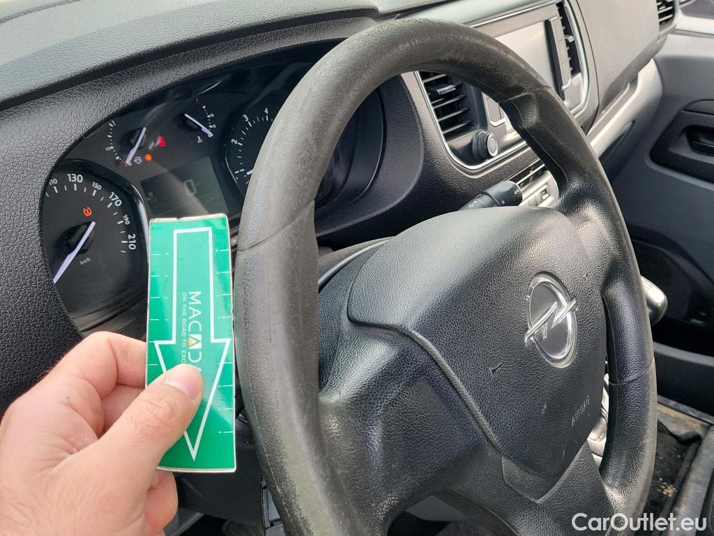  Opel  Vivaro OPEL  / 2019 / 4P / combi 1.5 Diésel 88kW (120CV) L Std Express #53