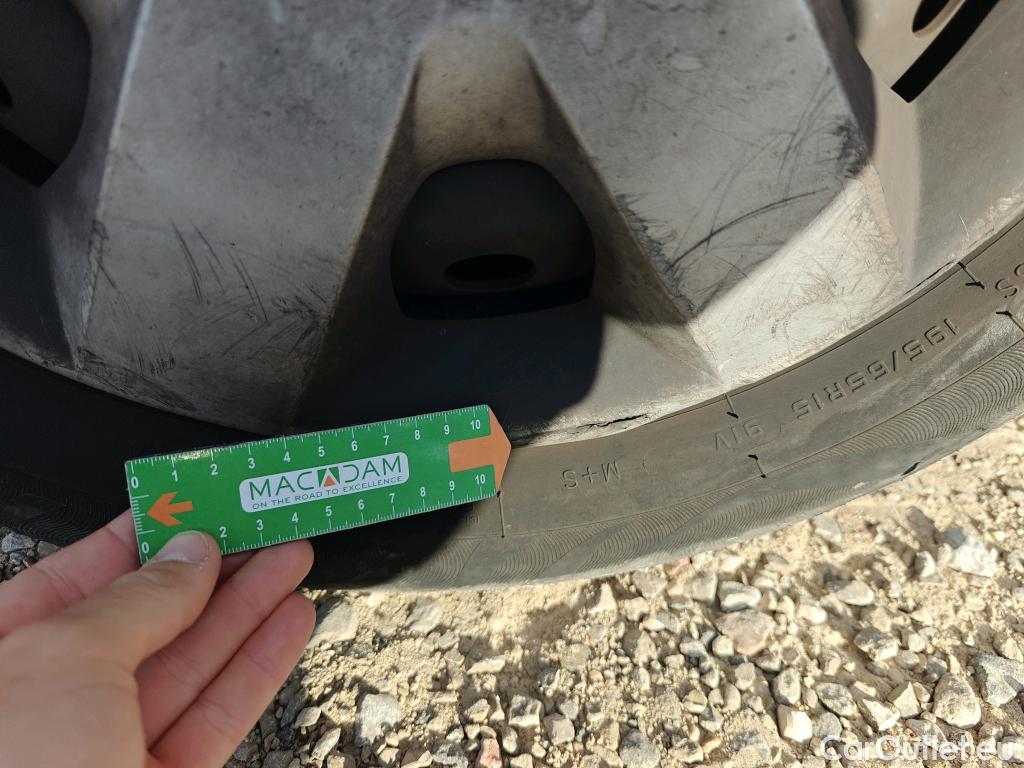  Renault  Kangoo RENAULT  Combi / 2013 / 4P / combi Profesional M1-AF En. dCi 66kW (90CV) E6 #65