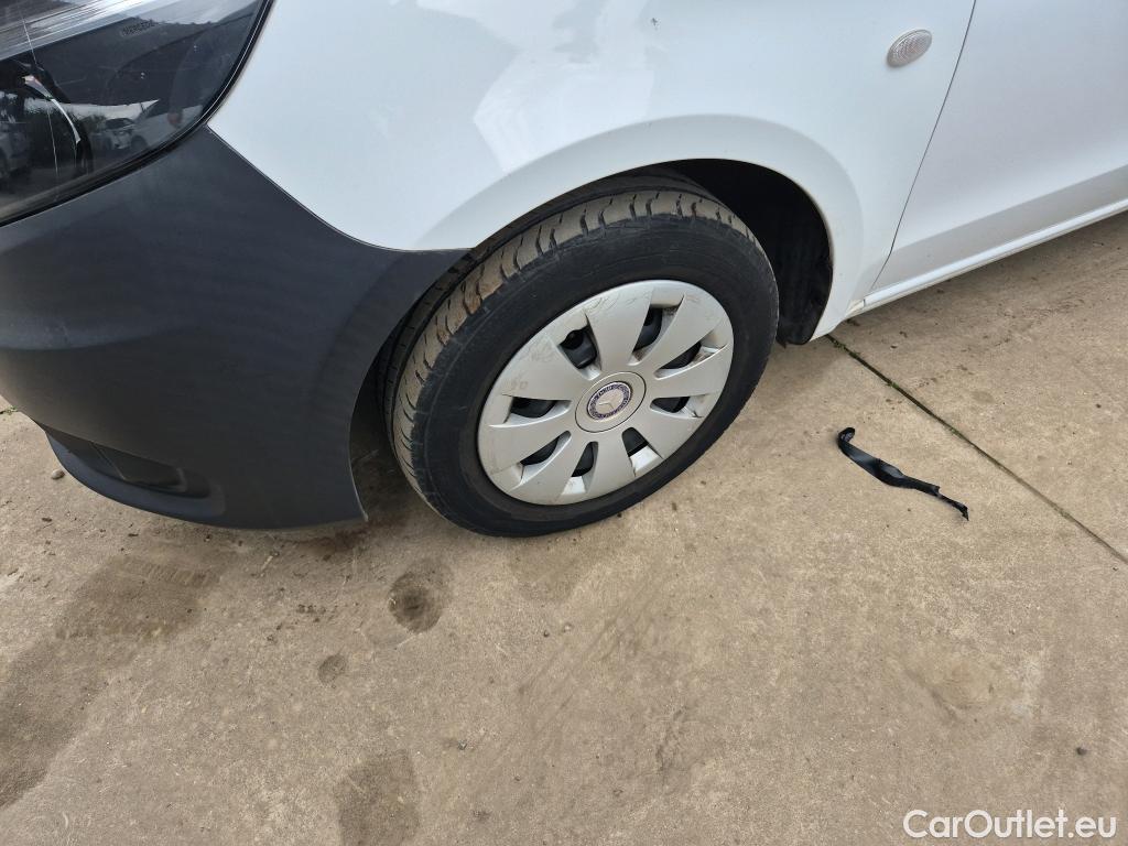  Mercedes  Vito MERCEDES-BENZ  / 2014 / 4P / furgón 110CDI 75kW furgón Pro compacta #37