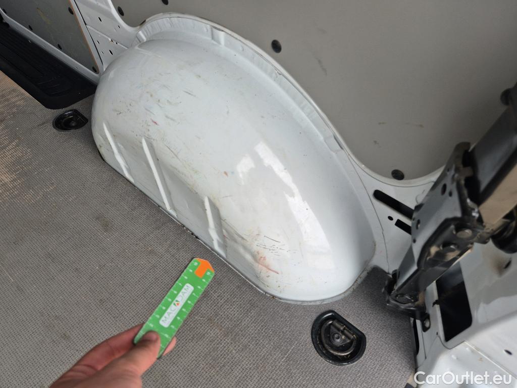  Mercedes  Vito MERCEDES-BENZ  / 2014 / 4P / furgón 110CDI 75kW furgón Pro compacta #10