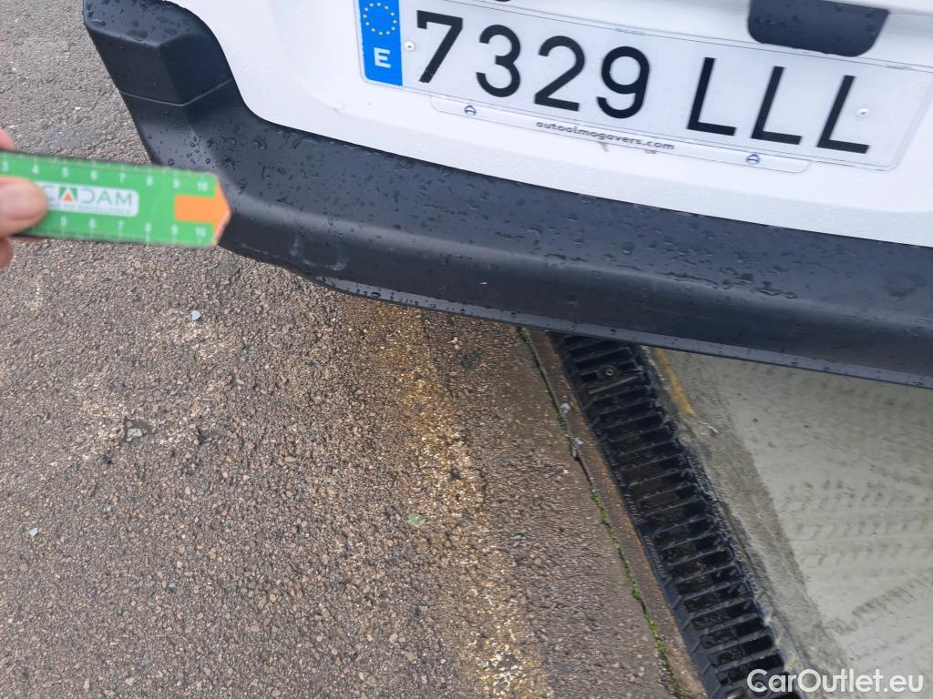  Citroen  Berlingo CITROEN  / 2018 / 4P / furgón derivado de turismo Doble Cab. Talla XL BlueHDi 100 CONTROL #33