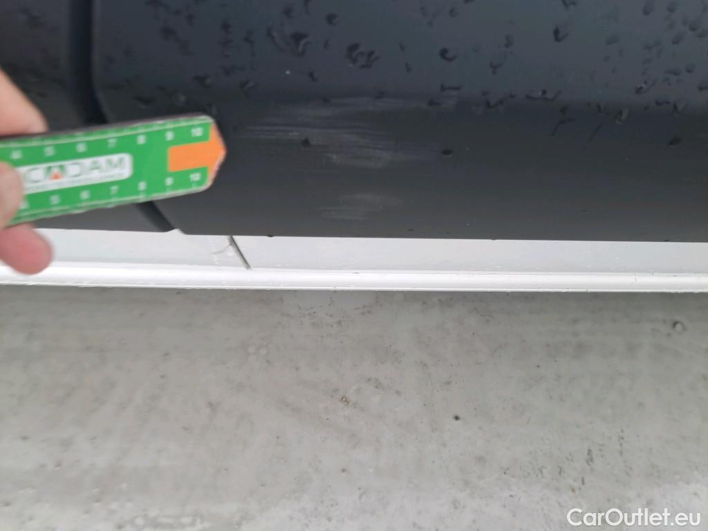  Citroen  Berlingo CITROEN  / 2018 / 4P / furgón derivado de turismo Doble Cab. Talla XL BlueHDi 100 CONTROL #48