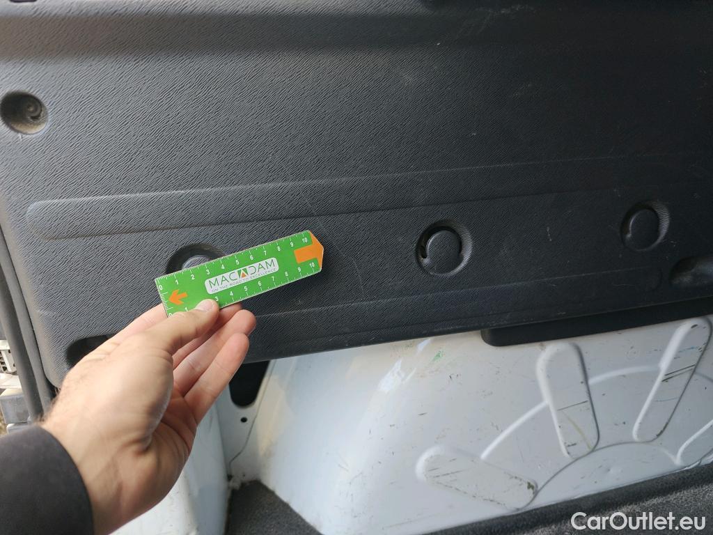  Renault  Kangoo RENAULT  Combi / 2013 / 4P / combi Profesional M1-AF En. dCi 66kW (90CV) E6 #81