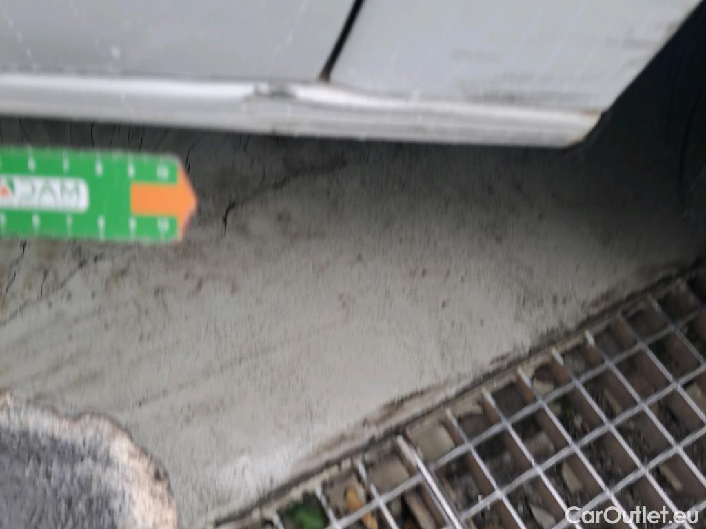  Citroen  Berlingo CITROEN  / 2018 / 4P / furgón derivado de turismo Doble Cab. Talla XL BlueHDi 100 CONTROL #23