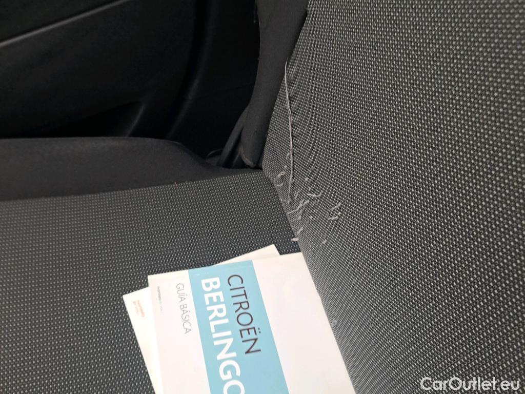  Citroen  Berlingo CITROEN  / 2018 / 4P / furgón derivado de turismo Doble Cab. Talla XL BlueHDi 100 CONTROL #31