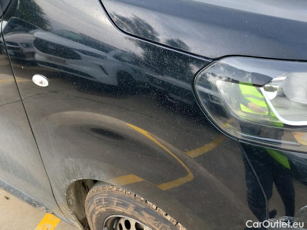  Opel  Vivaro OPEL  / 2019 / 4P / combi 1.5 Diésel 88kW (120CV) L Std Express #37