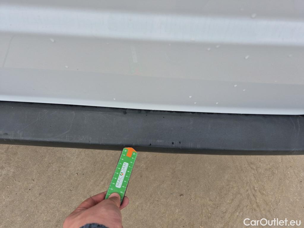  Mercedes  Vito MERCEDES-BENZ  / 2014 / 4P / furgón 110CDI 75kW furgón Pro compacta #28