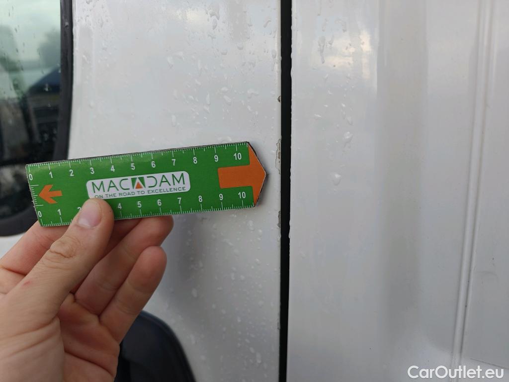  Peugeot  Boxer PEUGEOT  / 2014 / 4P / furgón Pack 335 L3H2 BlueHDi 96KW (130CV) #48