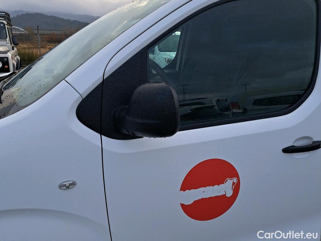  Peugeot  Expert PEUGEOT  / 2016 / 4P / furgón Furgón Pro BlueHDi 85KW (115CV) Standard #24