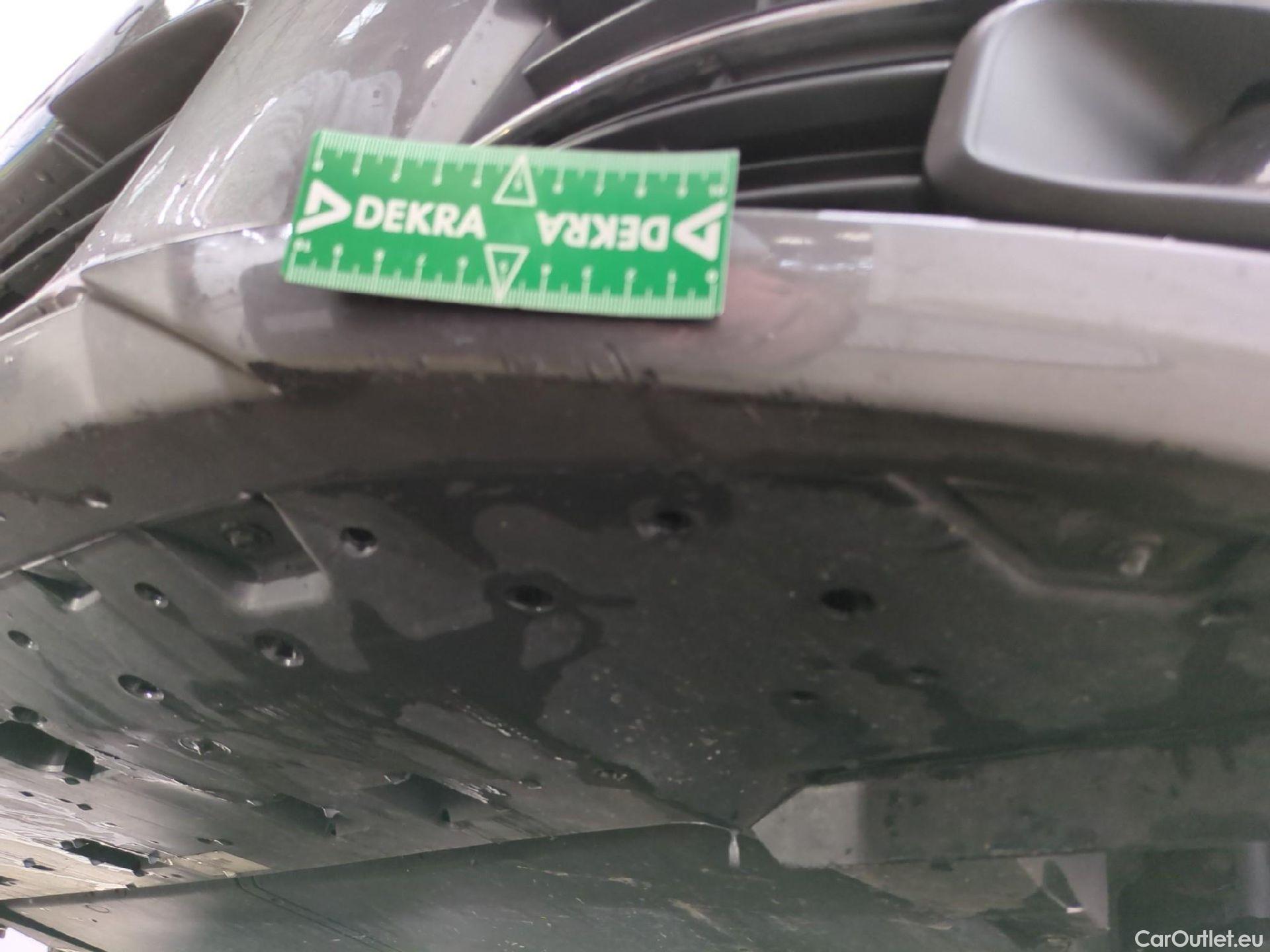  Peugeot  308  Active Business 1.5 HDI 100CV BVM6 E6d #24