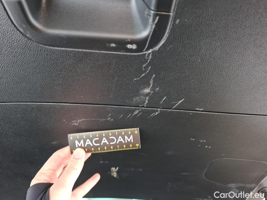  Renault  Scenic RENAULT Scénic / 2016 / 5P / monospace Business Blue dCi 120 EDC #20