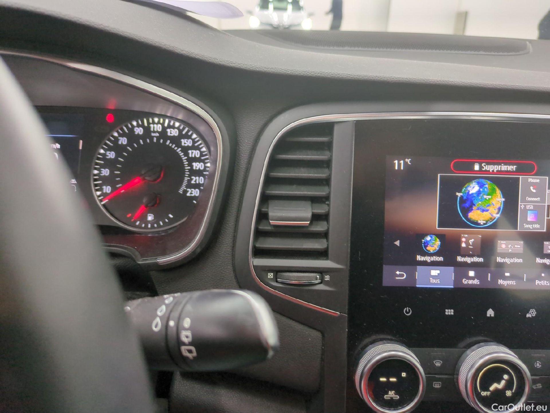  Renault  Megane RENAULT Mégane Berline / 2020 / 5P / Berline Business TCe 140 EDC FAP -21B #7