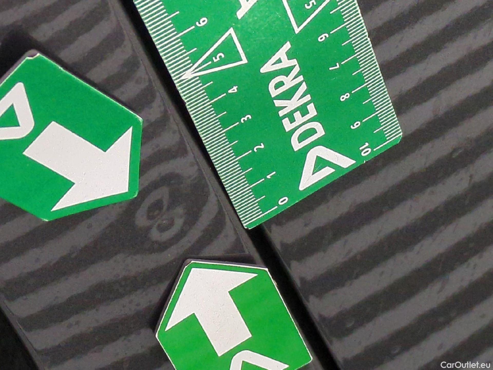  Peugeot  308  Active Business 1.5 HDI 100CV BVM6 E6d #19