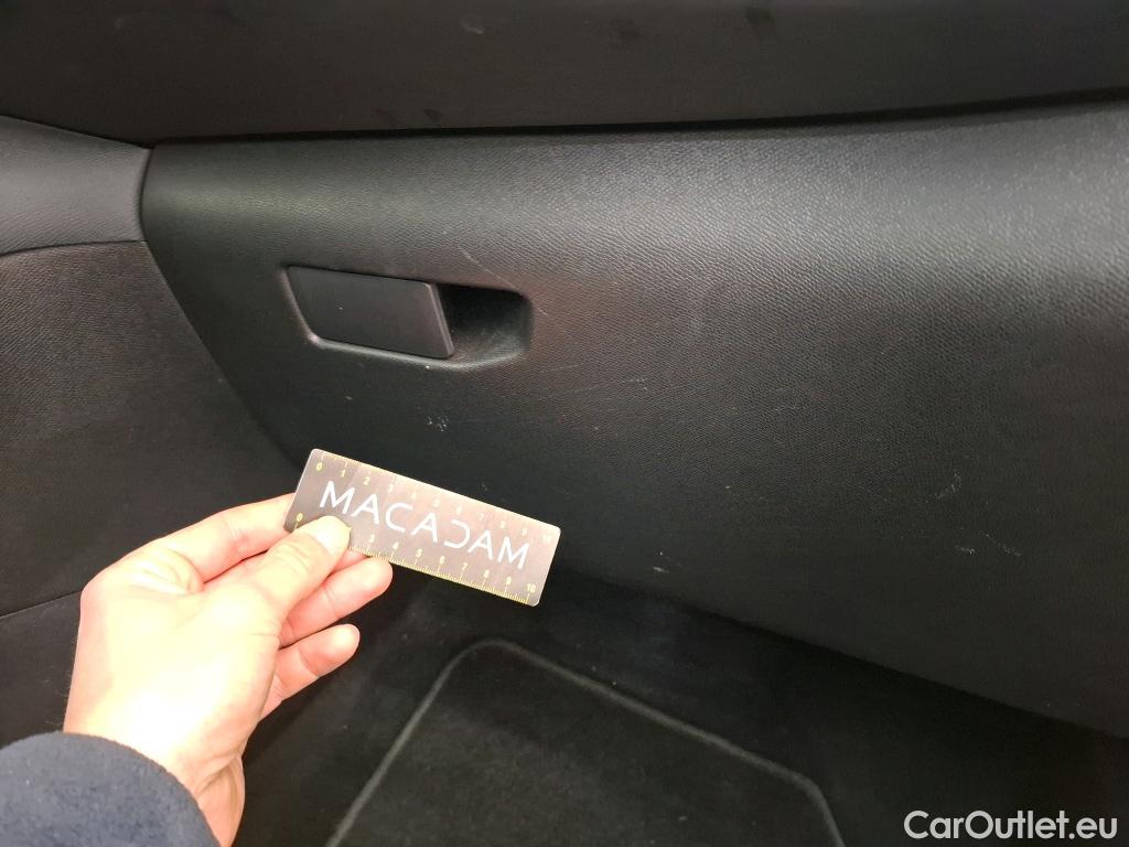  Peugeot  308 PEUGEOT  5p Berline BlueHDi 130 EAT8 S&S ACTIVE BUSINESS #30