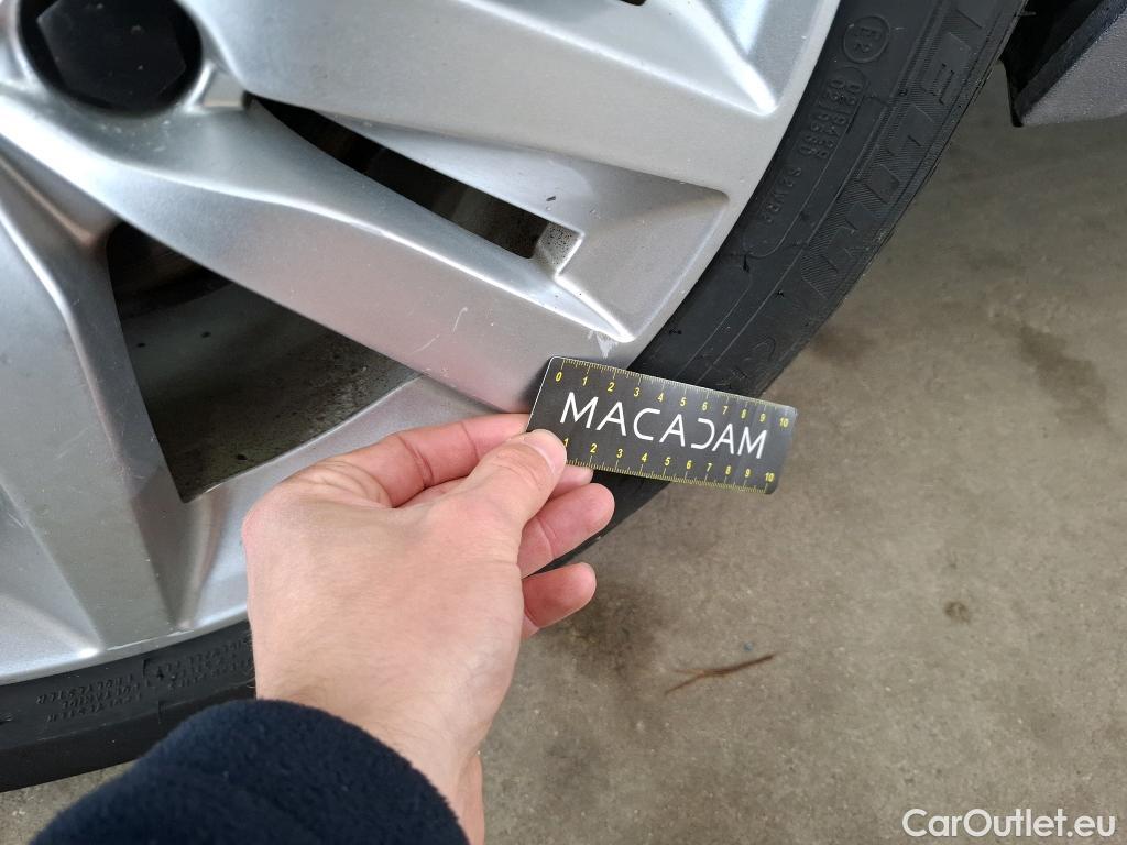  Peugeot  308 PEUGEOT  5p Berline BlueHDi 130 EAT8 S&S ACTIVE BUSINESS #22