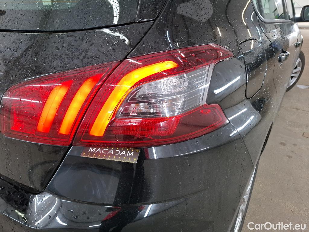  Peugeot  308  Active Business 1.5 HDi 130CV BVA8 E6d #1