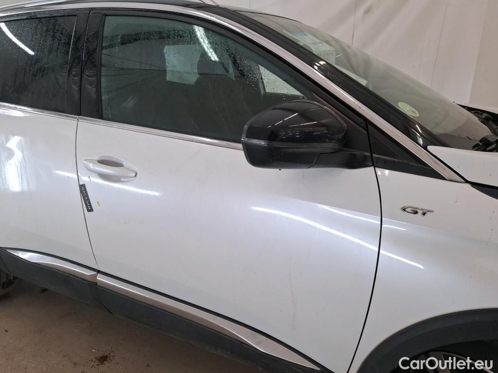  Peugeot  3008 PEUGEOT  / 2020 / 5P / SUV BlueHDi 130 S&S GT #5