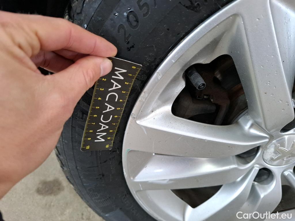  Peugeot  308 PEUGEOT  5p Berline BlueHDi 130 EAT8 S&S ACTIVE BUSINESS #23