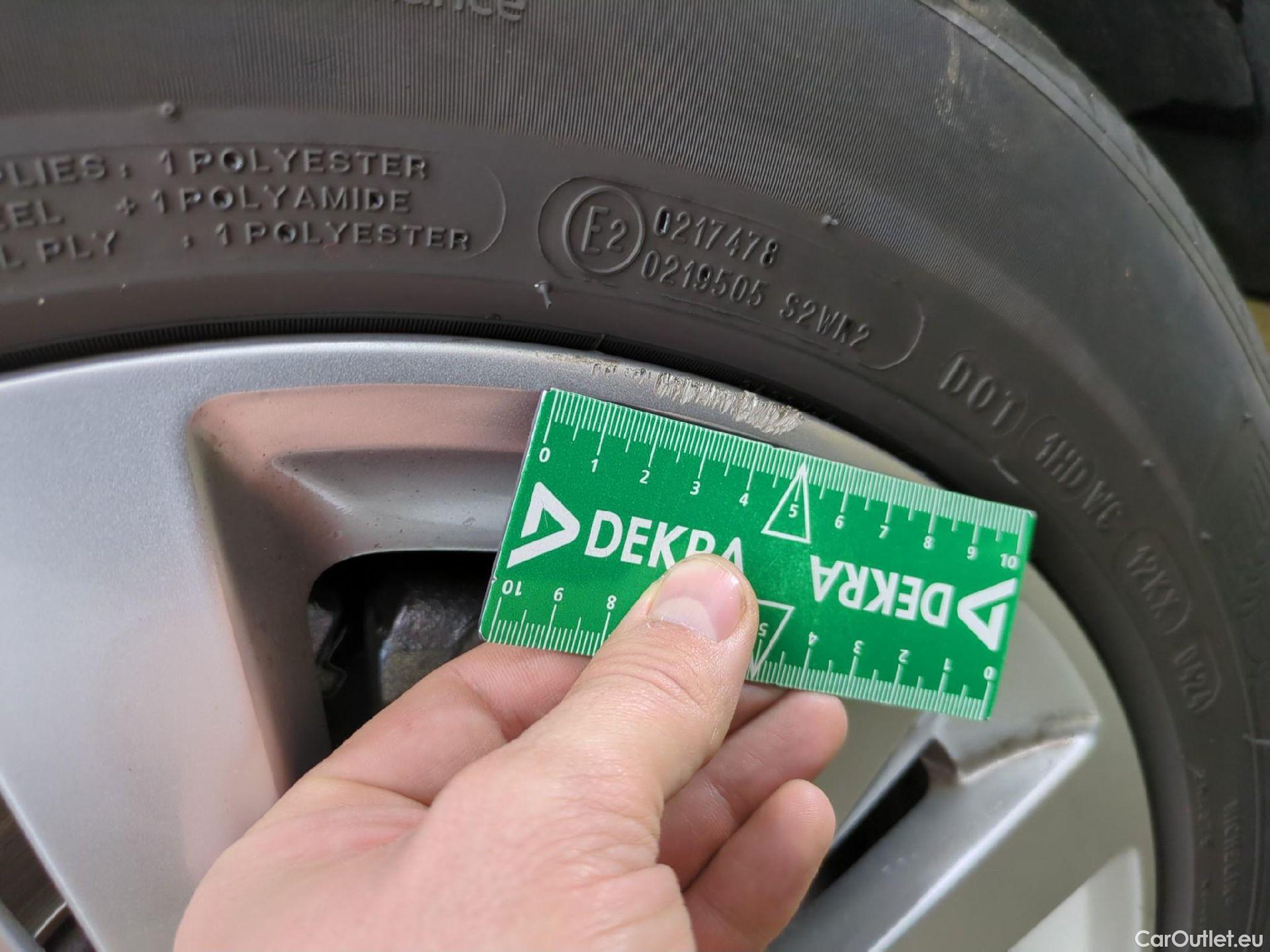  Peugeot  308  Active Business 1.5 HDI 100CV BVM6 E6d #8