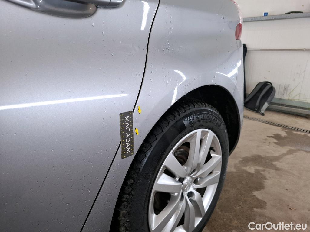  Peugeot  308 PEUGEOT  5p Berline BlueHDi 130 EAT8 S&S ACTIVE BUSINESS #38