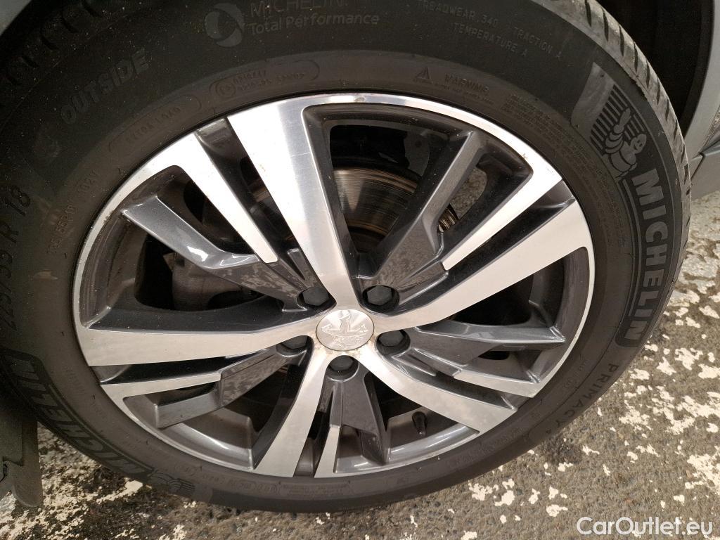  Peugeot  3008  Allure 1.5 HDi 130CV BVA8 E6d #10