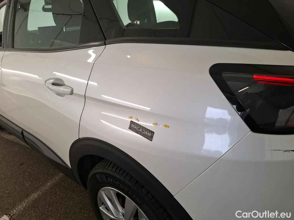  Peugeot  3008  Active Pack 1.5 HDi 130CV BVA8 E6d #38