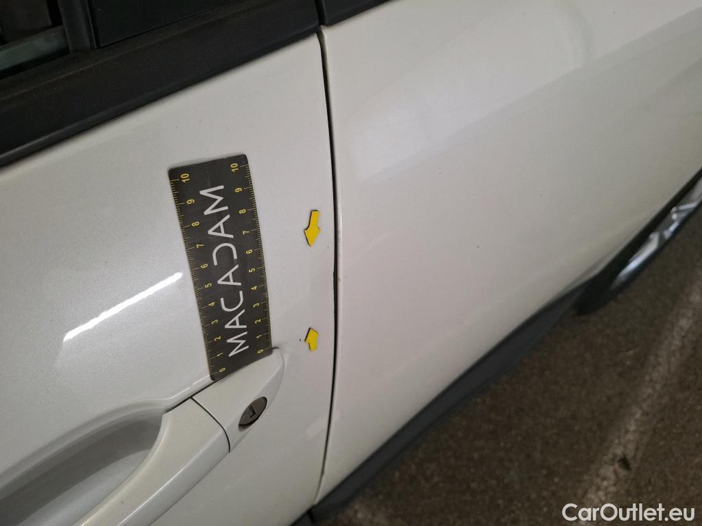  Peugeot  3008  Active Pack 1.5 HDi 130CV BVA8 E6d #8