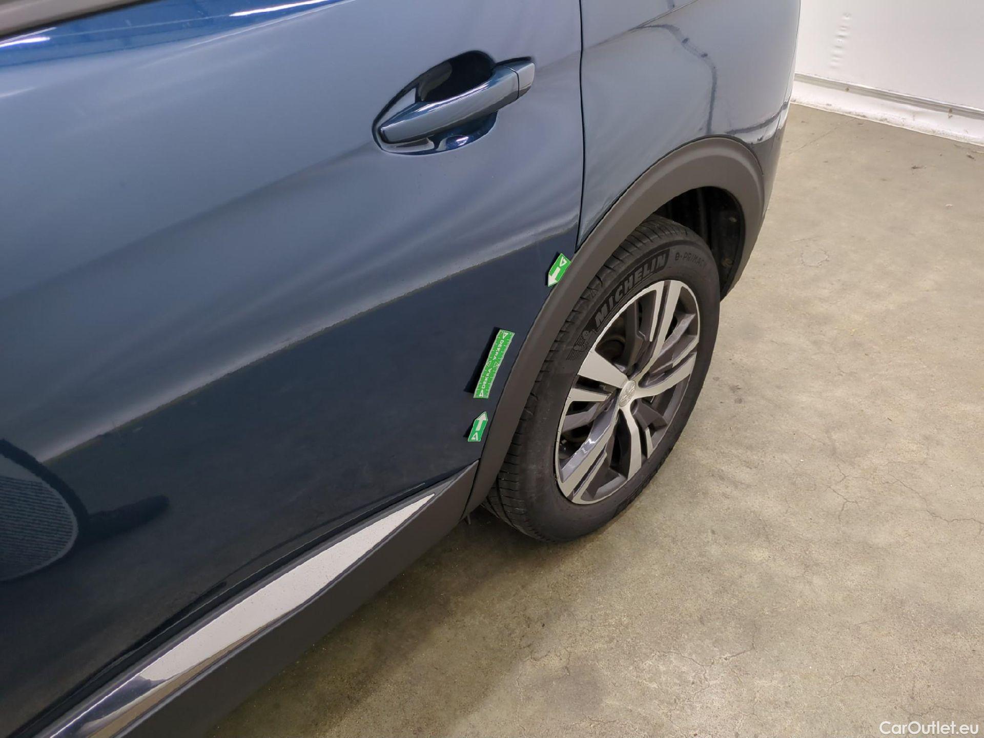  Peugeot  5008  Allure 1.2 PureTech 130CV BVA8 7 Sieges E6d #33