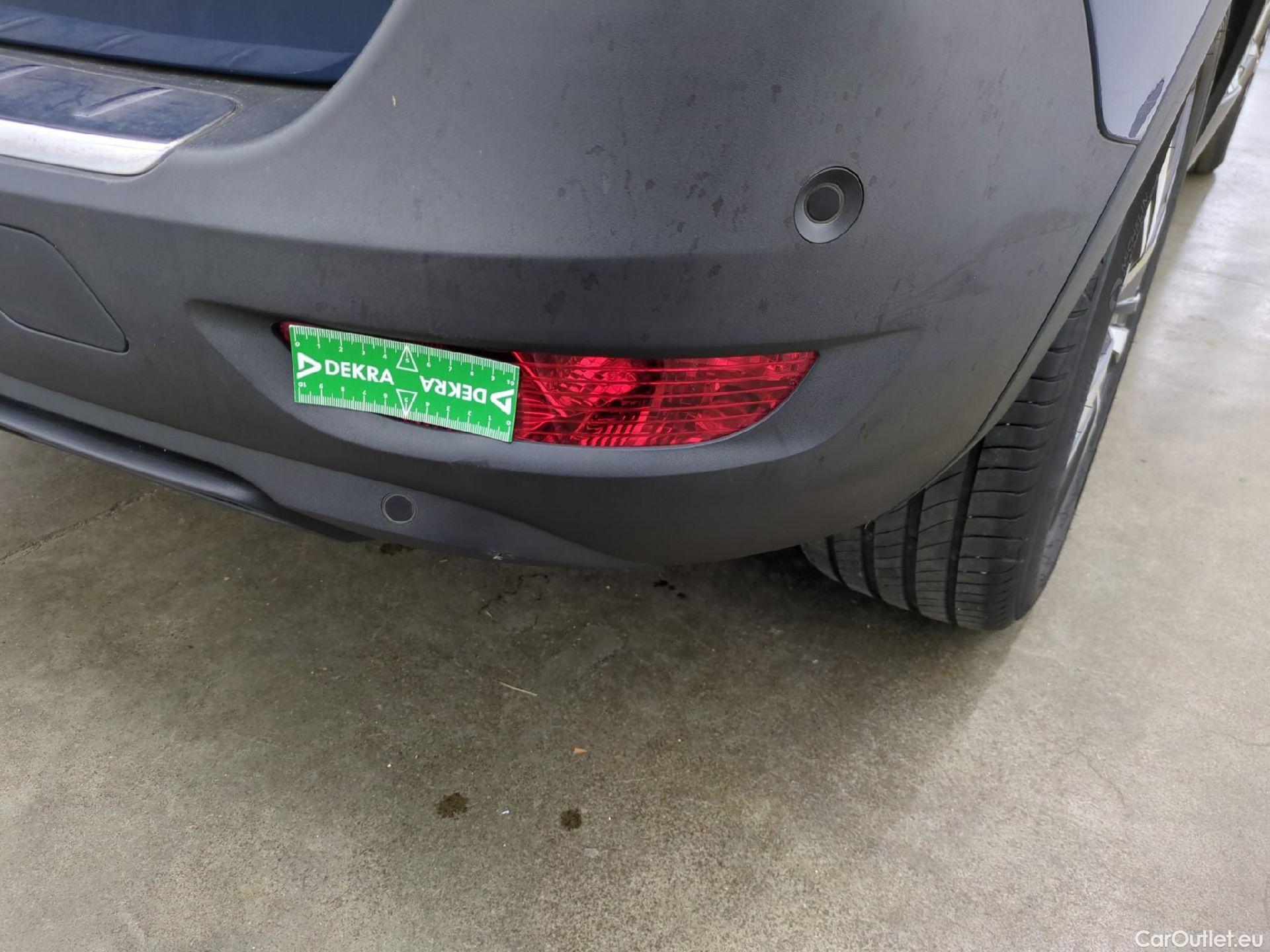  Peugeot  5008  Allure 1.2 PureTech 130CV BVA8 7 Sieges E6d #40