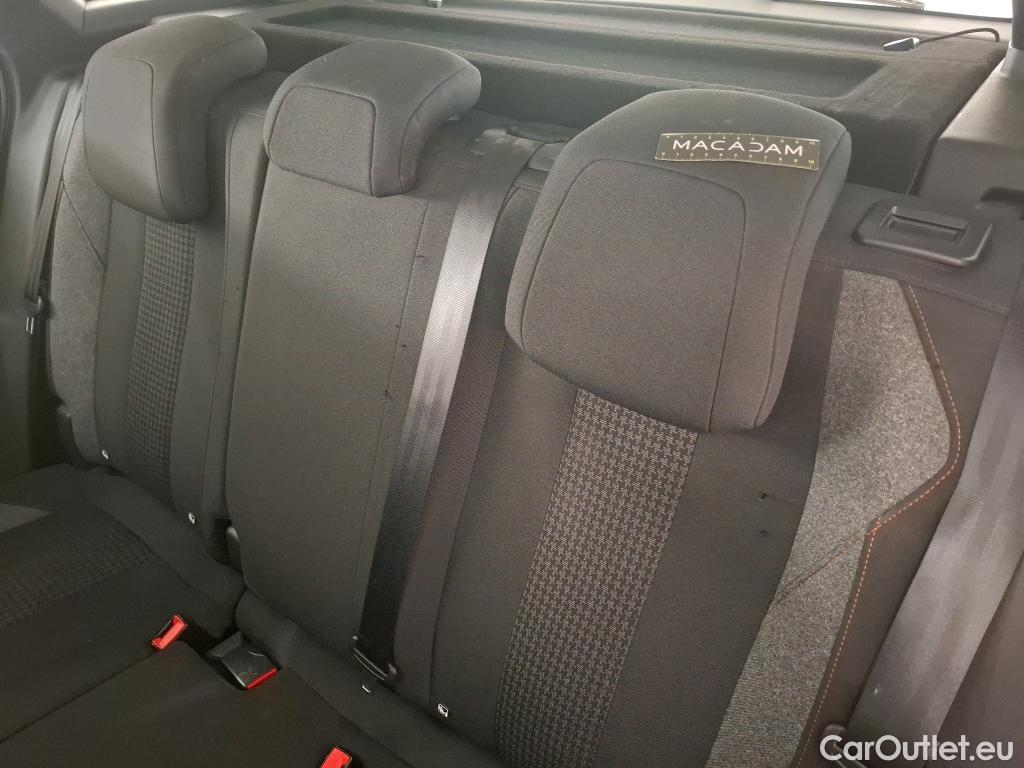  Peugeot  3008  Active Pack 1.5 HDi 130CV BVA8 E6d #30