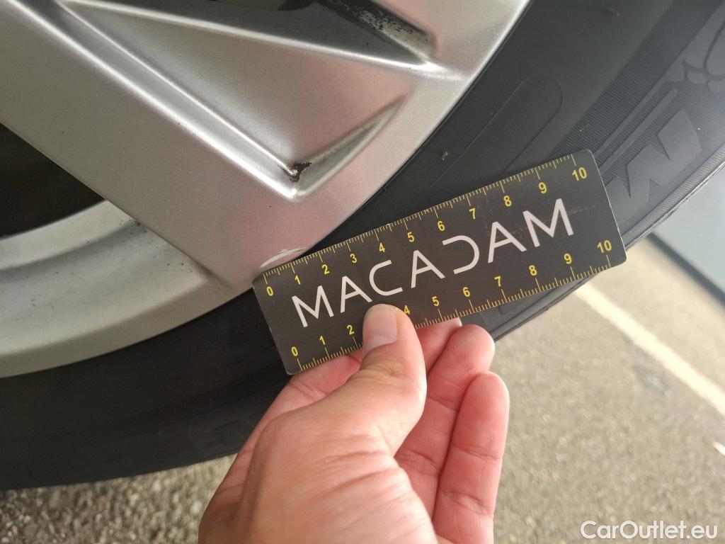  Peugeot  3008  Active Pack 1.5 HDi 130CV BVA8 E6d #25