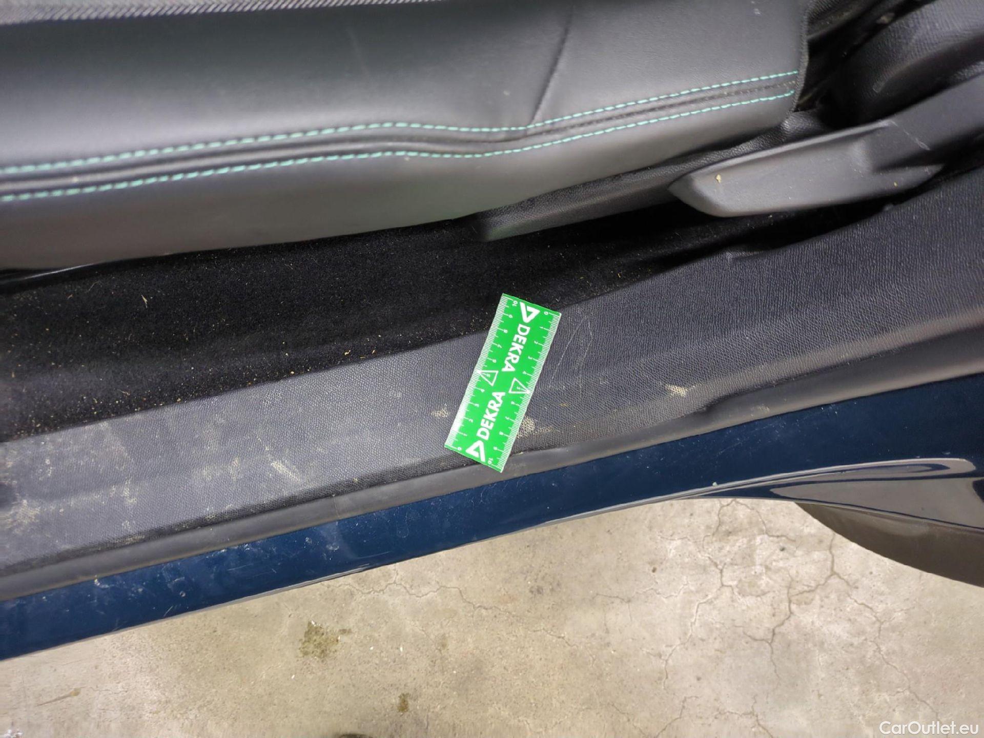  Peugeot  5008  Allure 1.2 PureTech 130CV BVA8 7 Sieges E6d #11