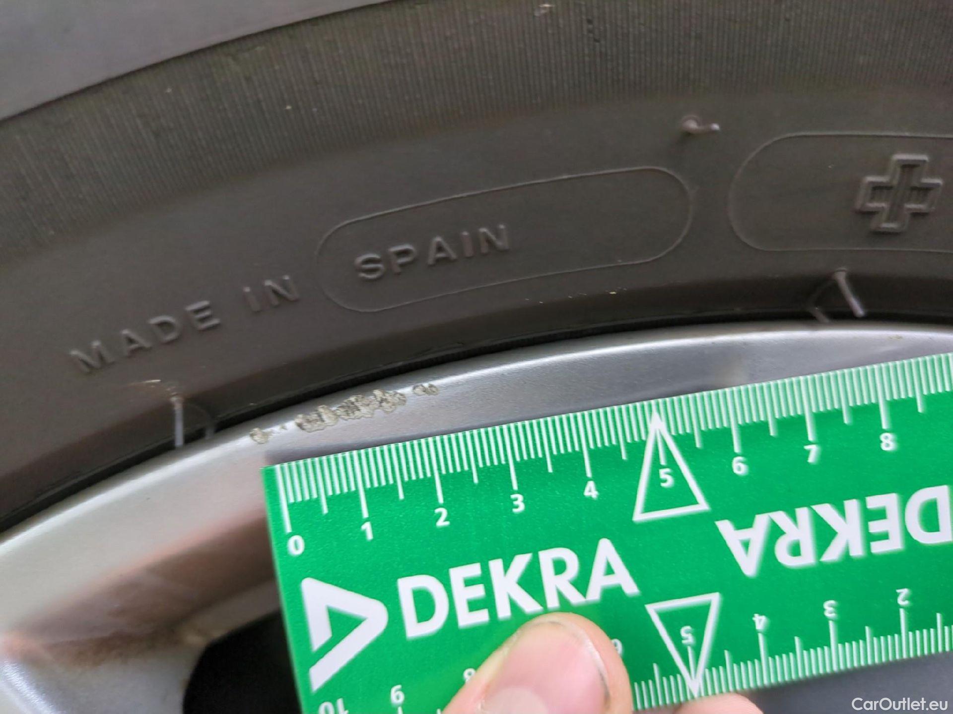  Peugeot  3008  Active Business 1.5 HDi 130CV BVA8 E6d #3