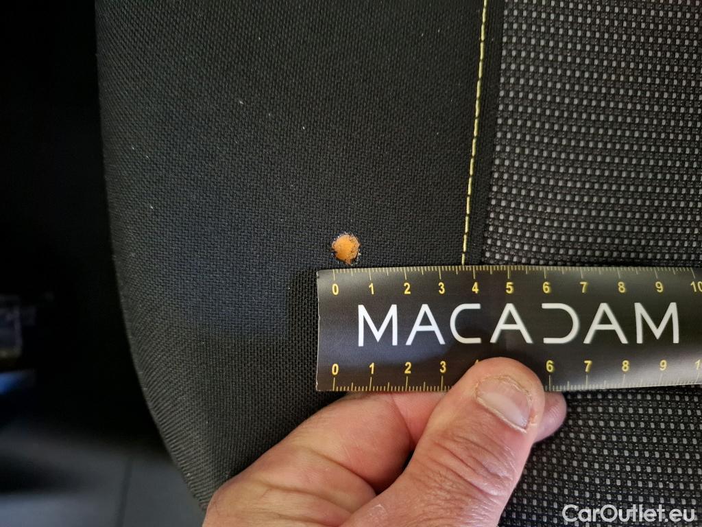  Citroen  C3  Feel Business 1.2 PureTech 80CV BVM5 E6d #4