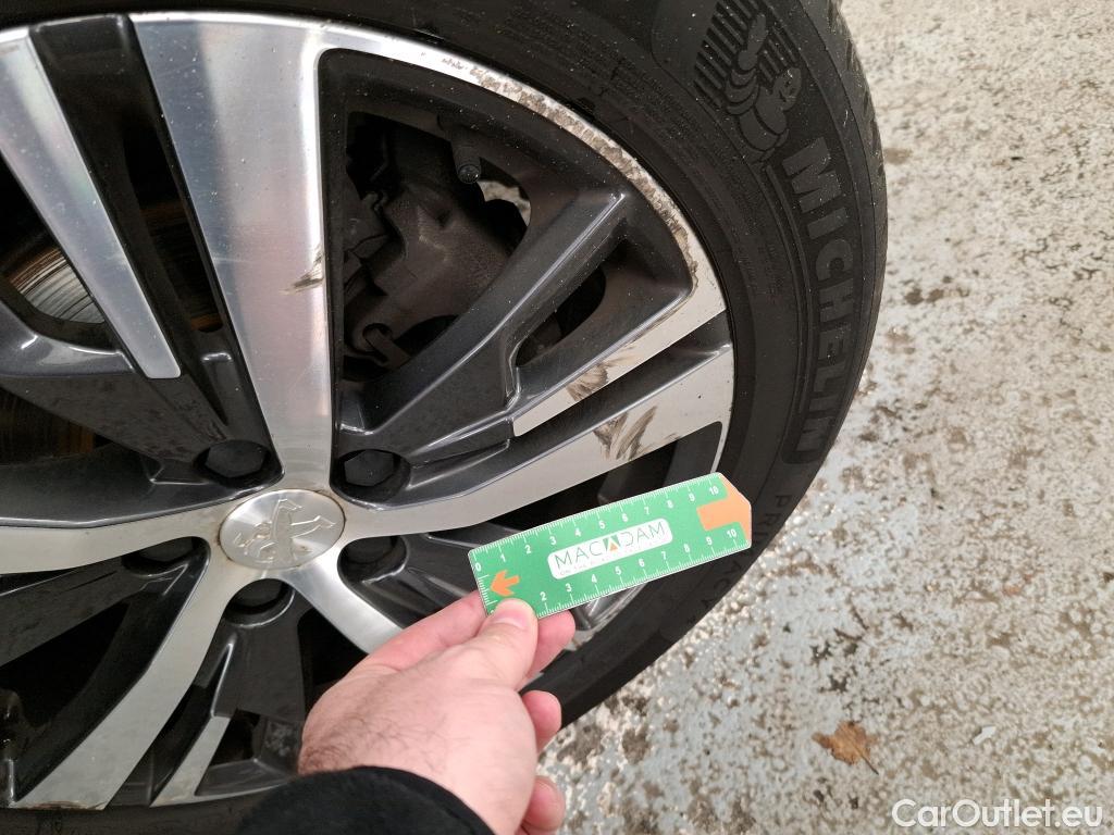  Peugeot  3008  Allure 1.5 HDi 130CV BVA8 E6d #27